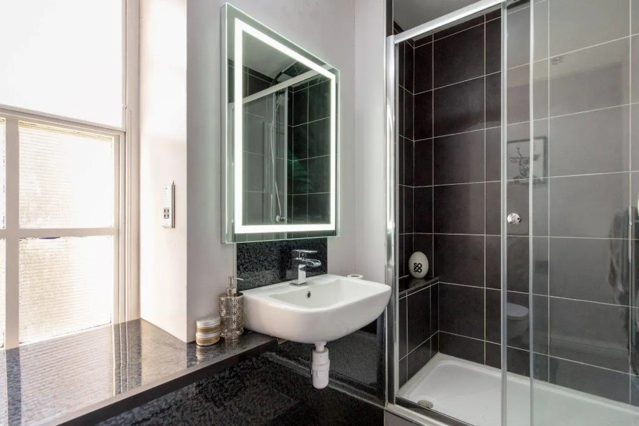 アパート エディンバラBeautiful Newly Decorated Flat On The Royal Mile!アパートメント